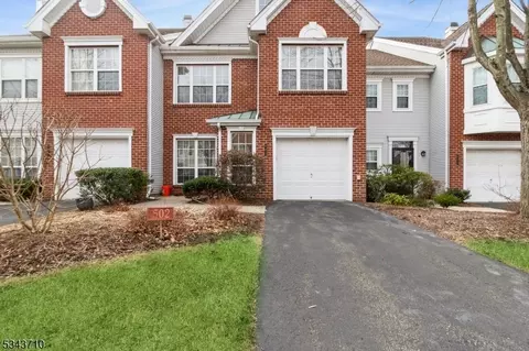 502 Timberbrooke Dr, Bedminster, NJ 07921
