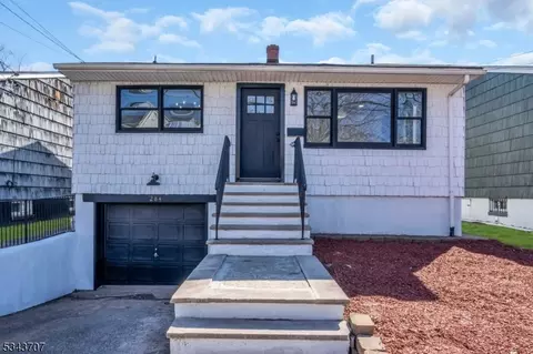284 Stuyvesant Ave, Newark, NJ 07106