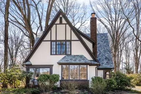 3 Alvord Rd, Morristown, NJ 07960