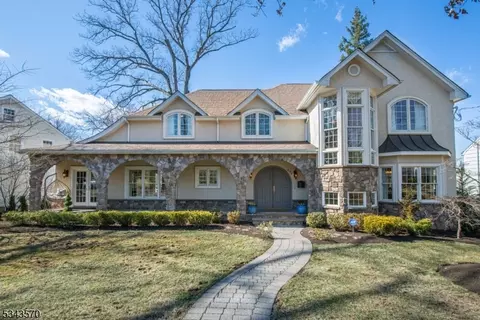 445 Topping Hill Rd, Westfield, NJ 07090