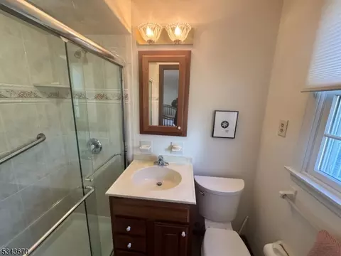 41 Shields Ave, Flemington, NJ 08822 photo 4