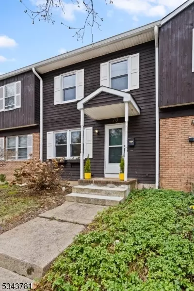 70 Front St, Belvidere, NJ 07823