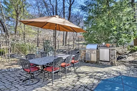 2 Raspberry Trl, Warren, NJ 07059 photo 42