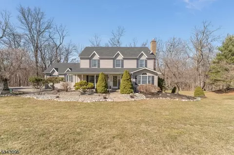 329 Greens Ridge Rd, Stewartsville, NJ 08886