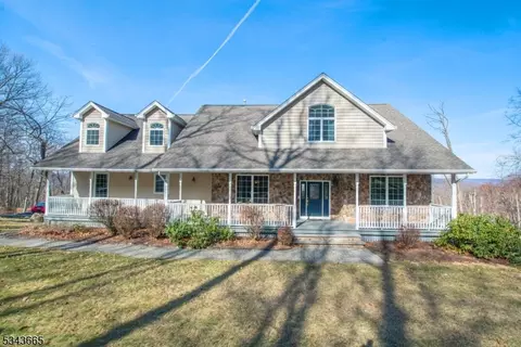 101 Coventry Way, Ringwood, NJ 07456