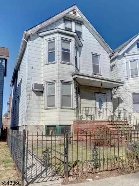 42 Lawrence St #2, Bloomfield, NJ 07003