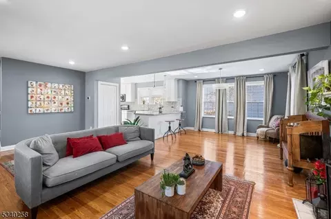 1246 Radcliffe Pl, Plainfield, NJ 07062 photo 6