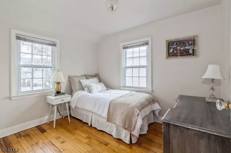  132 Herning Ave, Cranford, NJ 07016 photo 30