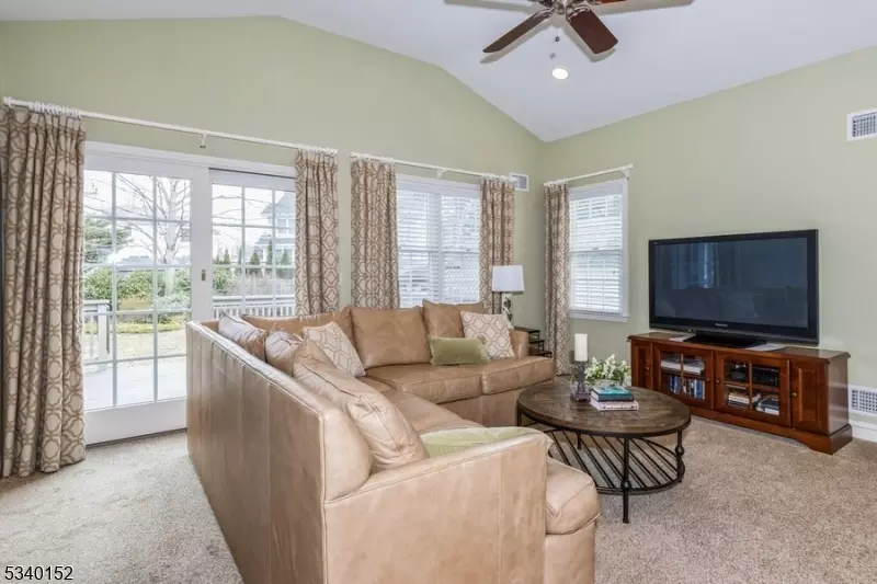  132 Herning Ave, Cranford, NJ 07016 photo 27