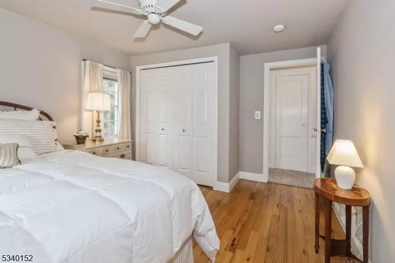 132 Herning Ave, Cranford, NJ 07016 photo 34