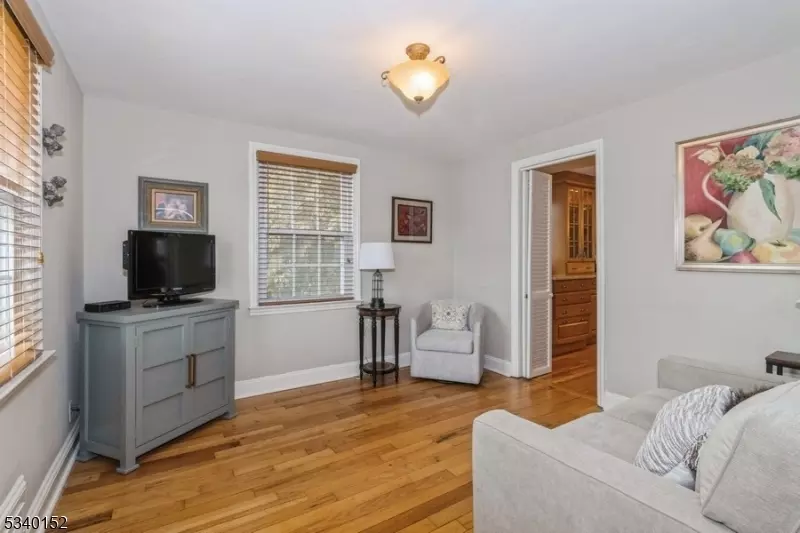  132 Herning Ave, Cranford, NJ 07016 photo 15