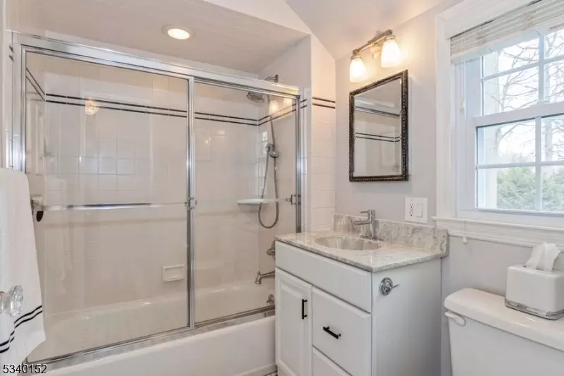  132 Herning Ave, Cranford, NJ 07016 photo 32