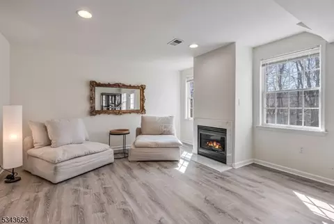 27 Summer Hill Rd, Wayne, NJ 07470 photo 25