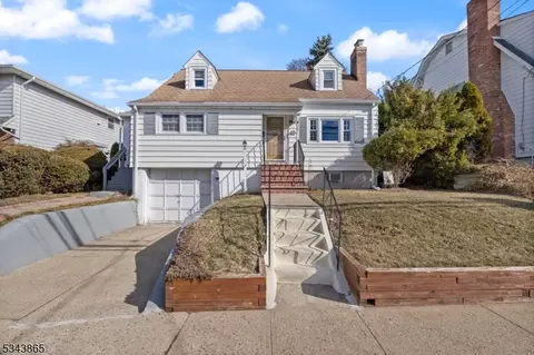 307 Warburton Ave, Hawthorne, NJ 07506