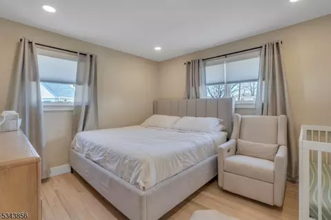 11 Rays Ct, Wayne, NJ 07470 photo 18