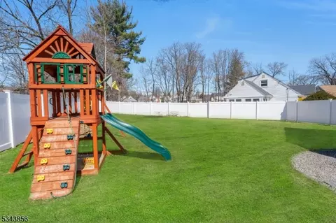 11 Rays Ct, Wayne, NJ 07470 photo 30