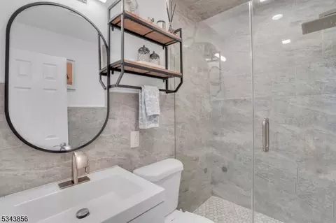 11 Rays Ct, Wayne, NJ 07470 photo 20