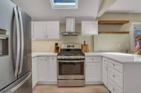 11 Rays Ct, Wayne, NJ 07470 photo 12