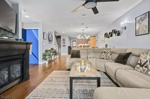 264 Midland Ave #2, Saddle Brook, NJ 07663