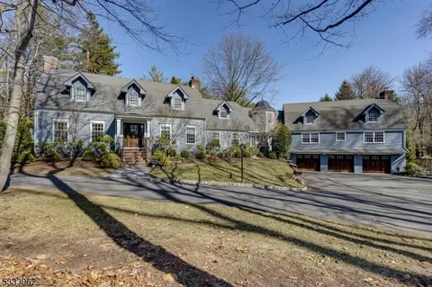 11 Pheasant Ln, Scotch Plains, NJ 07076