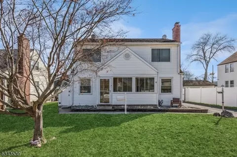 205 Tompkins Ave, South Plainfield, NJ 07080