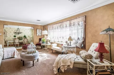 220 Vesper Ave, Middlesex, NJ 08846 photo 8