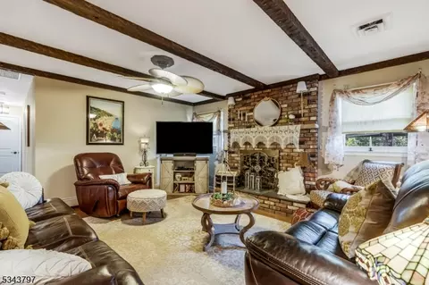 220 Vesper Ave, Middlesex, NJ 08846 photo 11