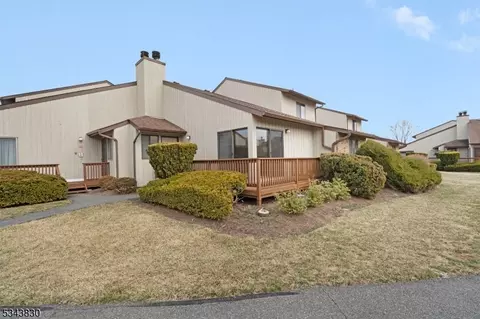 250 Ridgedale Ave #6, Florham Park, NJ 07932