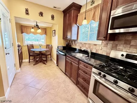 47 Evergreen Ave, Springfield, NJ 07081 photo 13