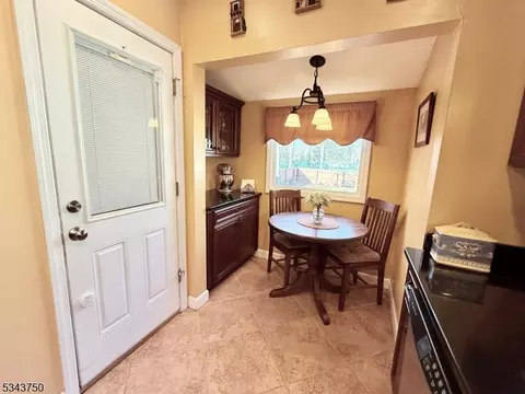 47 Evergreen Ave, Springfield, NJ 07081 photo 16