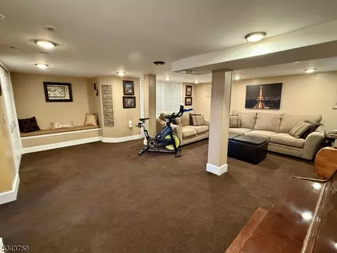 47 Evergreen Ave, Springfield, NJ 07081 photo 27