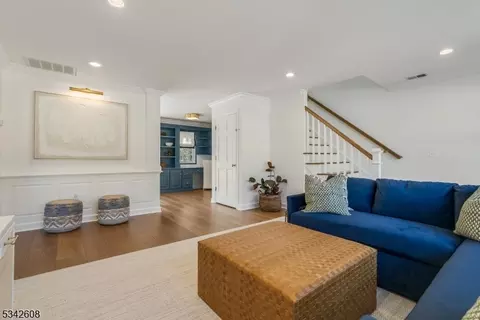 28 E Main St, Mendham Twp, NJ 07945 photo 11
