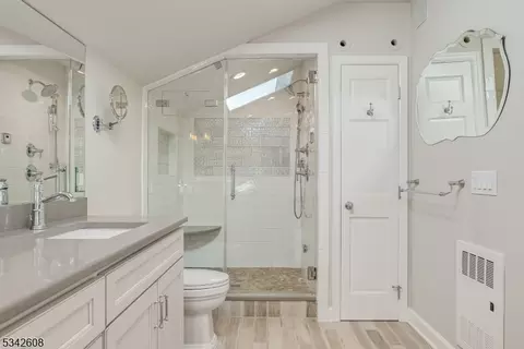 28 E Main St, Mendham Twp, NJ 07945 photo 22
