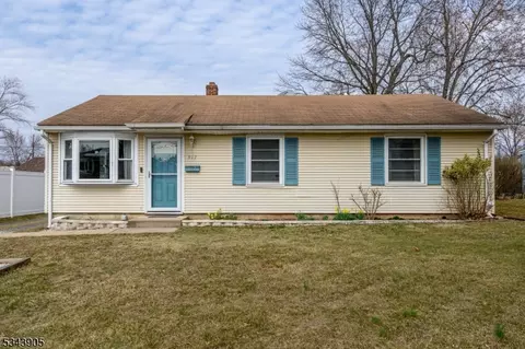517 E Main St, Bridgewater, NJ 08807