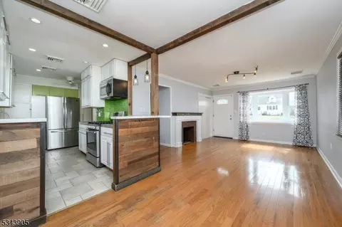 517 E Main St, Bridgewater, NJ 08807 photo 7