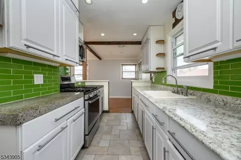 517 E Main St, Bridgewater, NJ 08807 photo 11