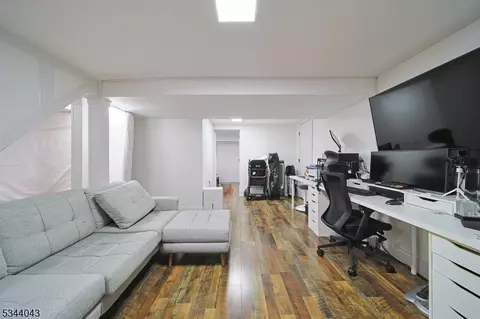 487 Chestnut St, Nutley, NJ 07110 photo 33