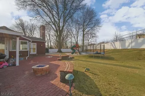 487 Chestnut St, Nutley, NJ 07110 photo 6