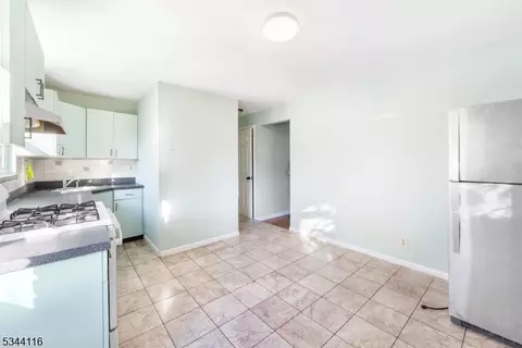 39 Terrill Rd, Plainfield, NJ 07062 photo 7