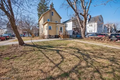 24 Spring St, Bloomfield, NJ 07003 photo 9