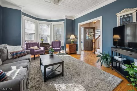 24 Spring St, Bloomfield, NJ 07003