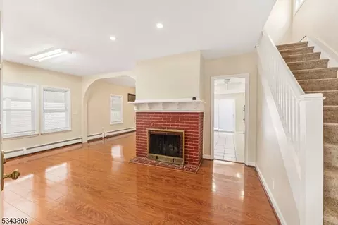 920 Kilsyth Rd, Elizabeth, NJ 07208