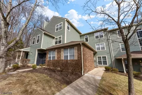 6151 Cedar Ct #6151, Monmouth Junction, NJ 08852