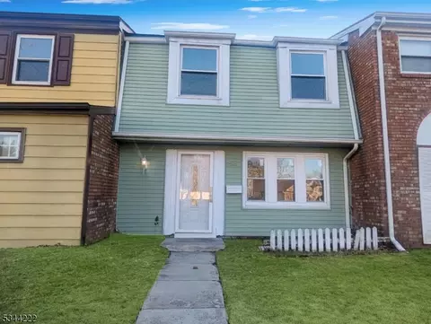 63 Fairmount Dr, Willingboro, NJ 08046