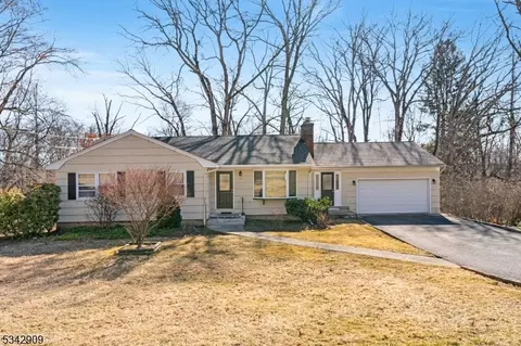 87 Highview Ave, Bernardsville, NJ 07924