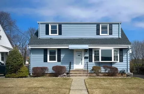 48 Saint Philips Dr, Clifton, NJ 07013
