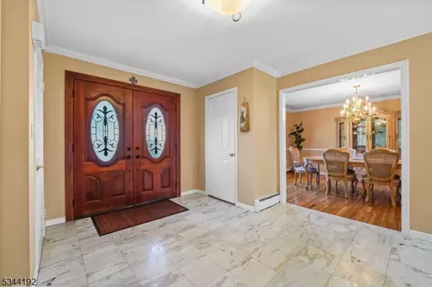 198 Webster Dr, Wayne, NJ 07470 photo 3