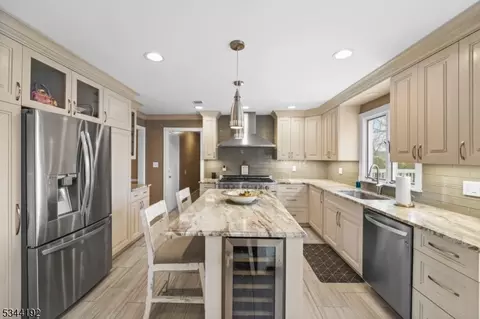 198 Webster Dr, Wayne, NJ 07470 photo 12