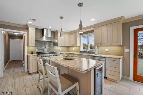 198 Webster Dr, Wayne, NJ 07470 photo 10