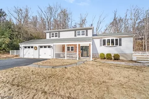 67 Sleepy Hollow Rd, Byram Twp, NJ 07821